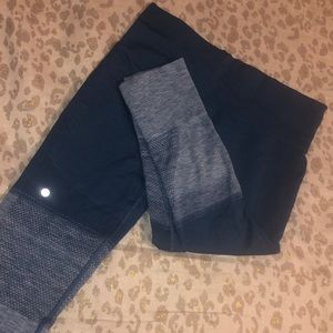 Lululemon Crop Blue Leggings